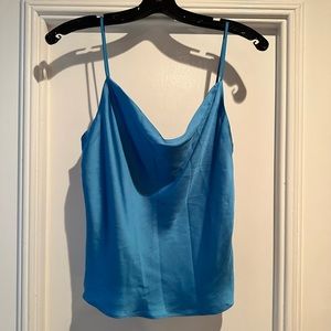H&M satin top camisole blue spaghetti straps waterfall cleavage blogger favorite
